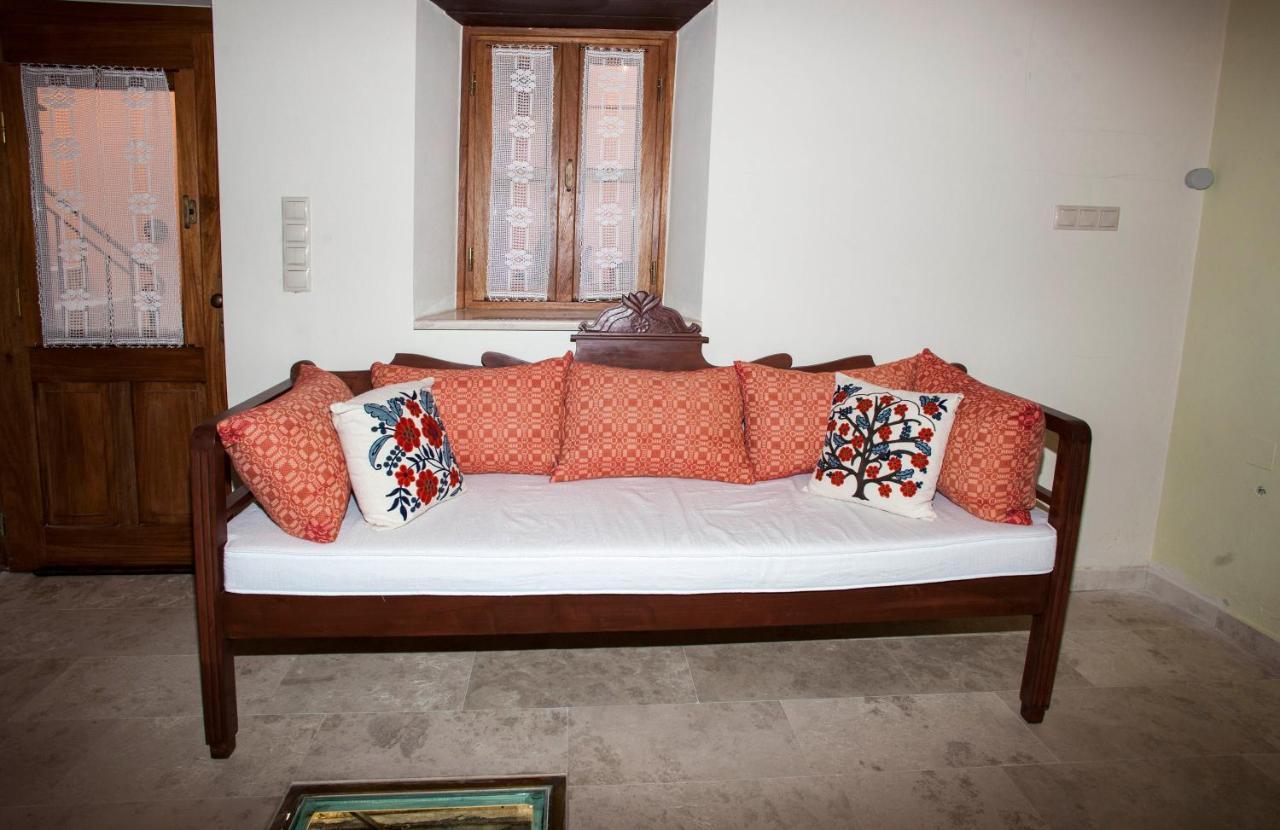 Margarítai Ariadne Traditional Home מראה חיצוני תמונה