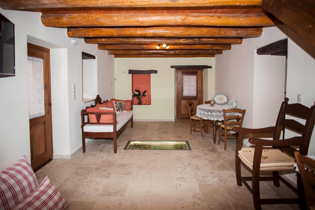 Margarítai Ariadne Traditional Home מראה חיצוני תמונה