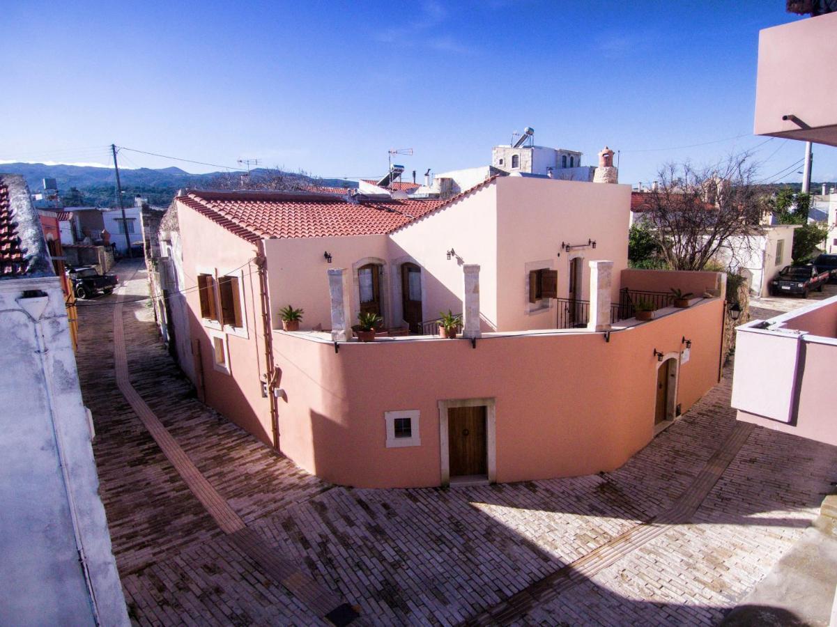 Margarítai Ariadne Traditional Home מראה חיצוני תמונה